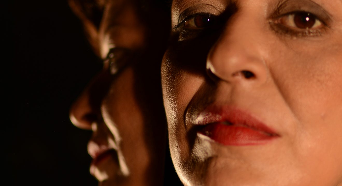 Χουσνή Έλενα